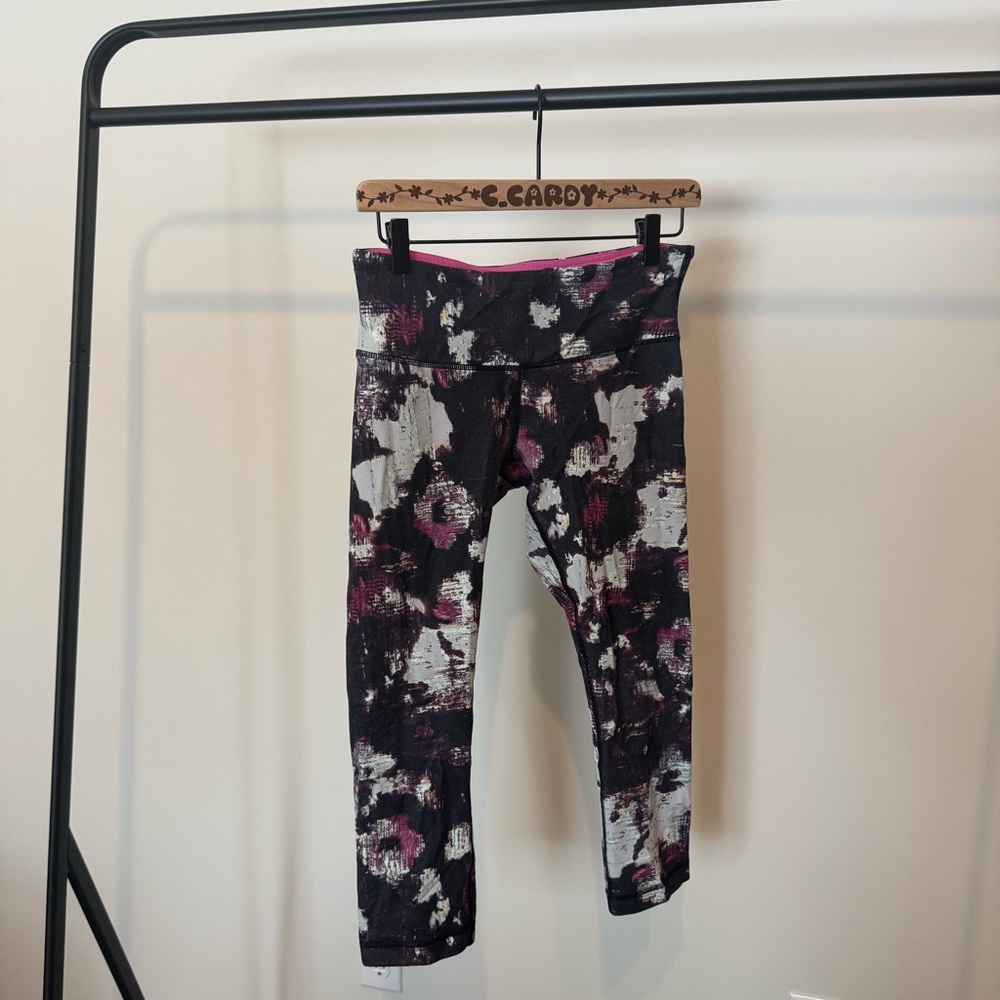 Lululemon Wunder Under Crop II Full-On Luon Kara Blossom Print